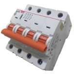 BKJ63N 4P 32A cầu dao tự động LS 6KA