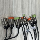 PR12-2AC cảm biến tiệm cận Autonics loại hình trụ