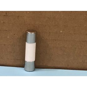 RT28-32-20 Ruột cầu chì 20A Chint