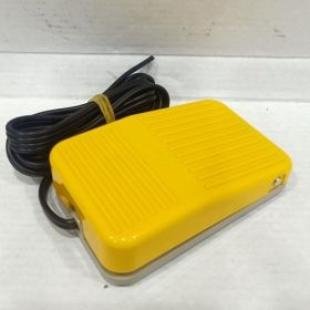 HY-102 Công tắc bàn đạp Hanyoung