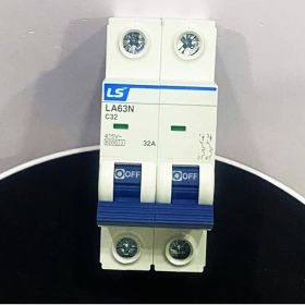 LA63N 2P C6 Cầu dao tự động 2P 6A LS