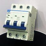LA63H 3P D50 Cầu dao tự động 3P 50A LS