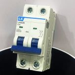LA63N 2P C40 Cầu dao tự động 2P 40A LS