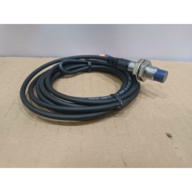 UP18RD-8PC Cảm biến tiệm cận DC 3 dây Hanyoung