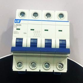LA63N 4P C2 Cầu dao tự động 4P 2A LS